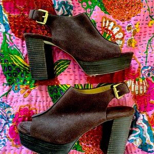 Michael Kors Brown Suede Platform Size 9